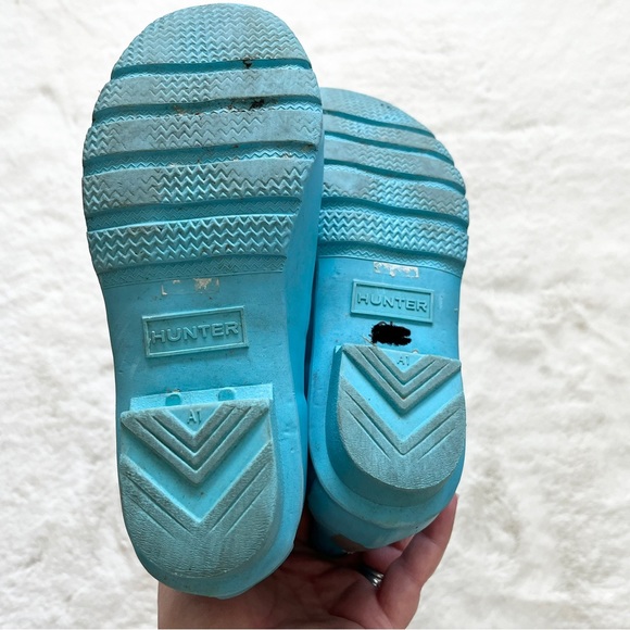 HUNTER ORIGINAL TALL RAIN BOOT IN BLUE BOY 3 GIRL 4 WATERPROOF TRENDY STYLISH - Picture 6 of 8